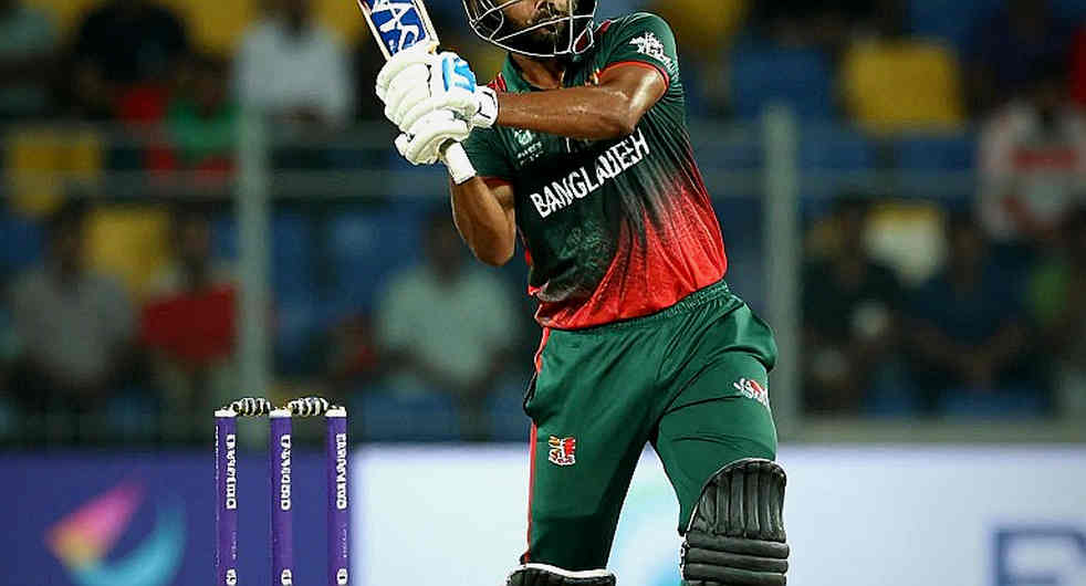 নতুন অধিনায়ক নয়, আসল গল্প লেজার: দুই বছরে ছয় অধিনায়কের পাকিস্তানি হিসাব