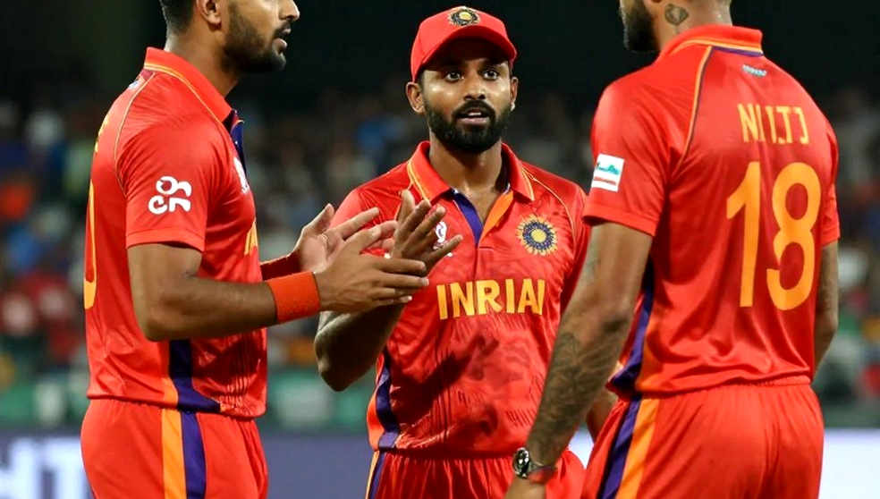 ছয় সপ্তাহ, তিন ফরম্যাট, এক ফাঁকা স্প্রেডশিট: ইসলামাবাদে শ্রীলঙ্কার প্রথম দল আর সূচির লুকানো ঝুঁকি