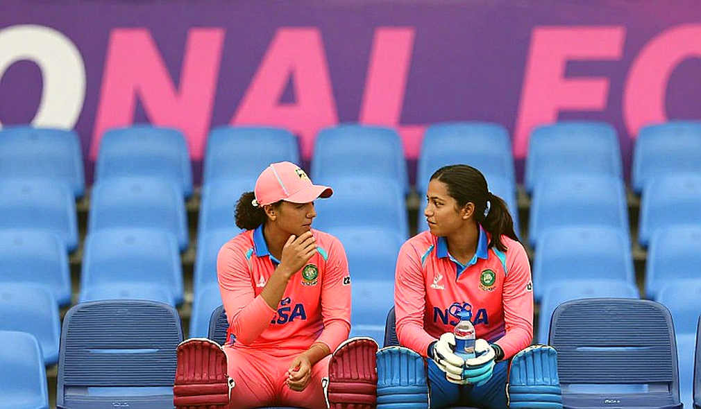তিন বিদেশি, এক কোয়াড: হবসের শিরোপা-রক্ষার আসল হিসাব লেখা আছে ইনজুরির খাতায়