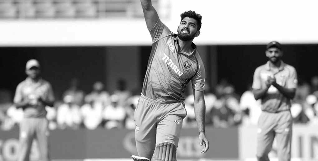 কন্ডিশনের জ্যামিতি: এশিয়ার পিচ কেন পেসের সোনার দাম কমিয়ে দেয়