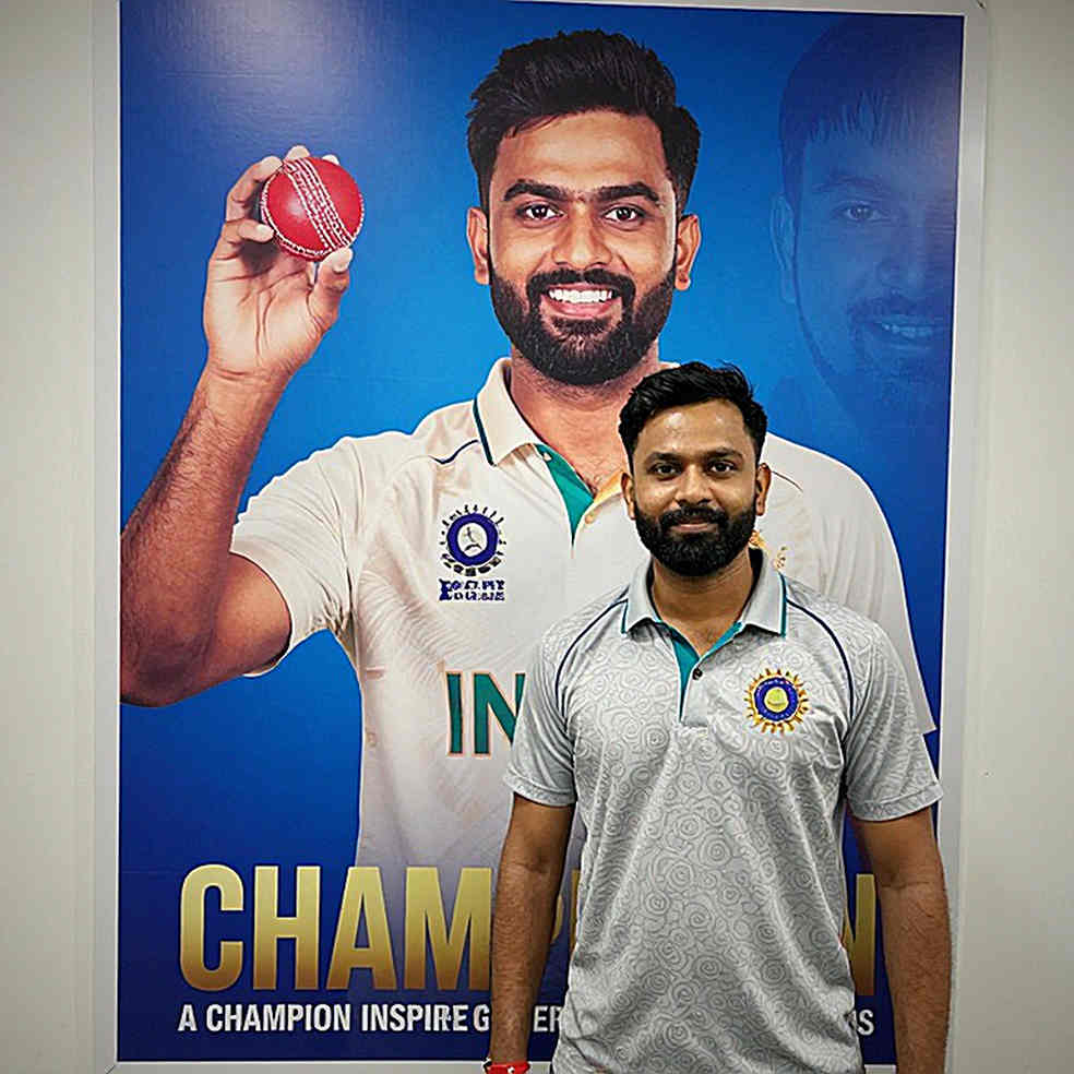 গোলাপের কাঁটায় ভরা পথ: মলিনেউক্সের নেতৃত্বে অস্ট্রেলিয়ার নতুন যুগ, নিউজিল্যান্ডের ভাঙা ছন্দের গল্প